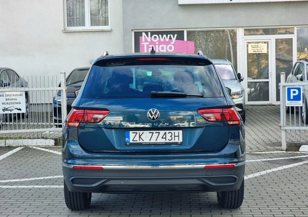 Volkswagen Tiguan cena 124900 przebieg: 21000, rok produkcji 2021 z Koszalin małe 352